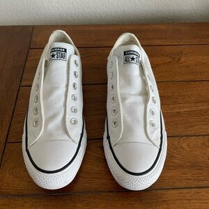 Converse Chuck Taylor All Star Slip On - white - size 7 women’s